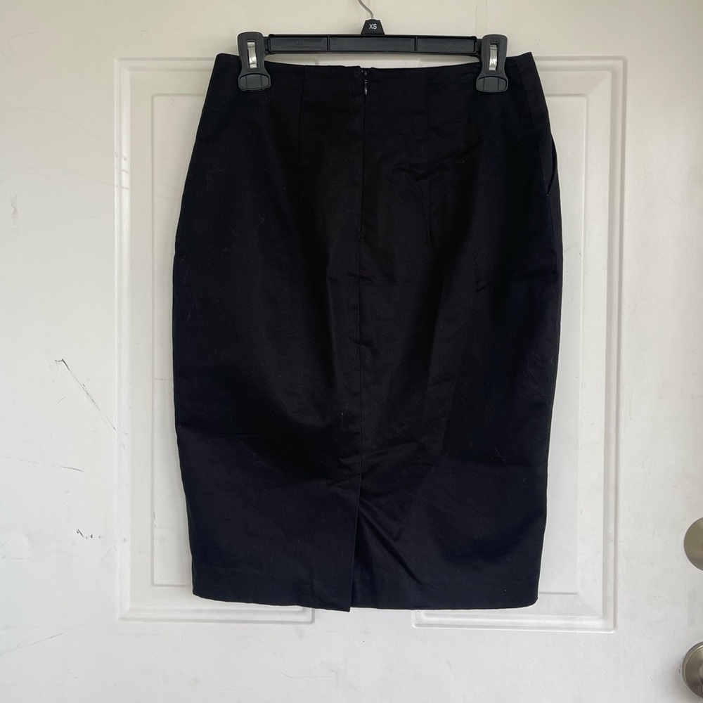 Mossimo Black Floral Pencil Skirt with Pockets - Picture 8 of 10